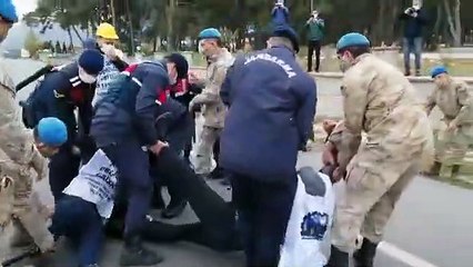 Somalı madencilere jandarma müdahalesi