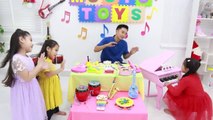 Suri Pretend Play Sing Along Nursery Rhymes & Kids Songs with Musical Instrument - Kids funny videos - Kids videos