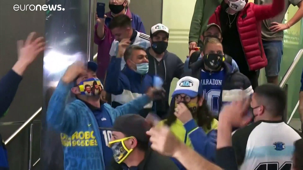 Diego Maradona erfolgreich am Hirn operiert