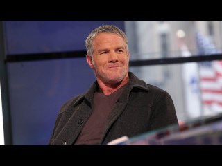 Former Packers quarterback Brett Favre endorses President Donald Trump