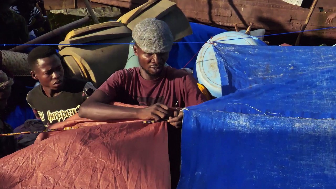 Downstream to Kinshasa - Trailer
