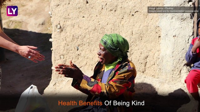 Here's How Being Kind Makes You Healthier And Happier: World Kindness Day 2019