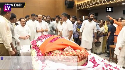 Sushma Swaraj Funeral: Rajnath Singh, RS Prasad, Piyush Goyal Lend Shoulder To Mortal Remains