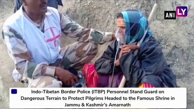 ITBP Personnel Form Human Wall to Protect Amarnath Pilgrims in Baltal