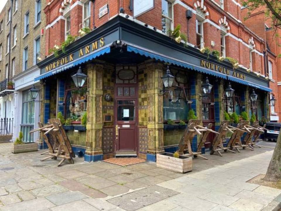 Pubs and Brewers May Have to Dump Millions of Pints of Beer Due to Britain's Lockdown