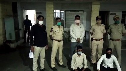 ज्वैलर से अवैध वसूली के लिए फर्जी आइडी से खरीदी थी सिम
