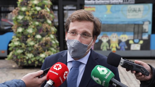 Almeida rinde homenaje a todos los niños de Madrid por su responsabilidad