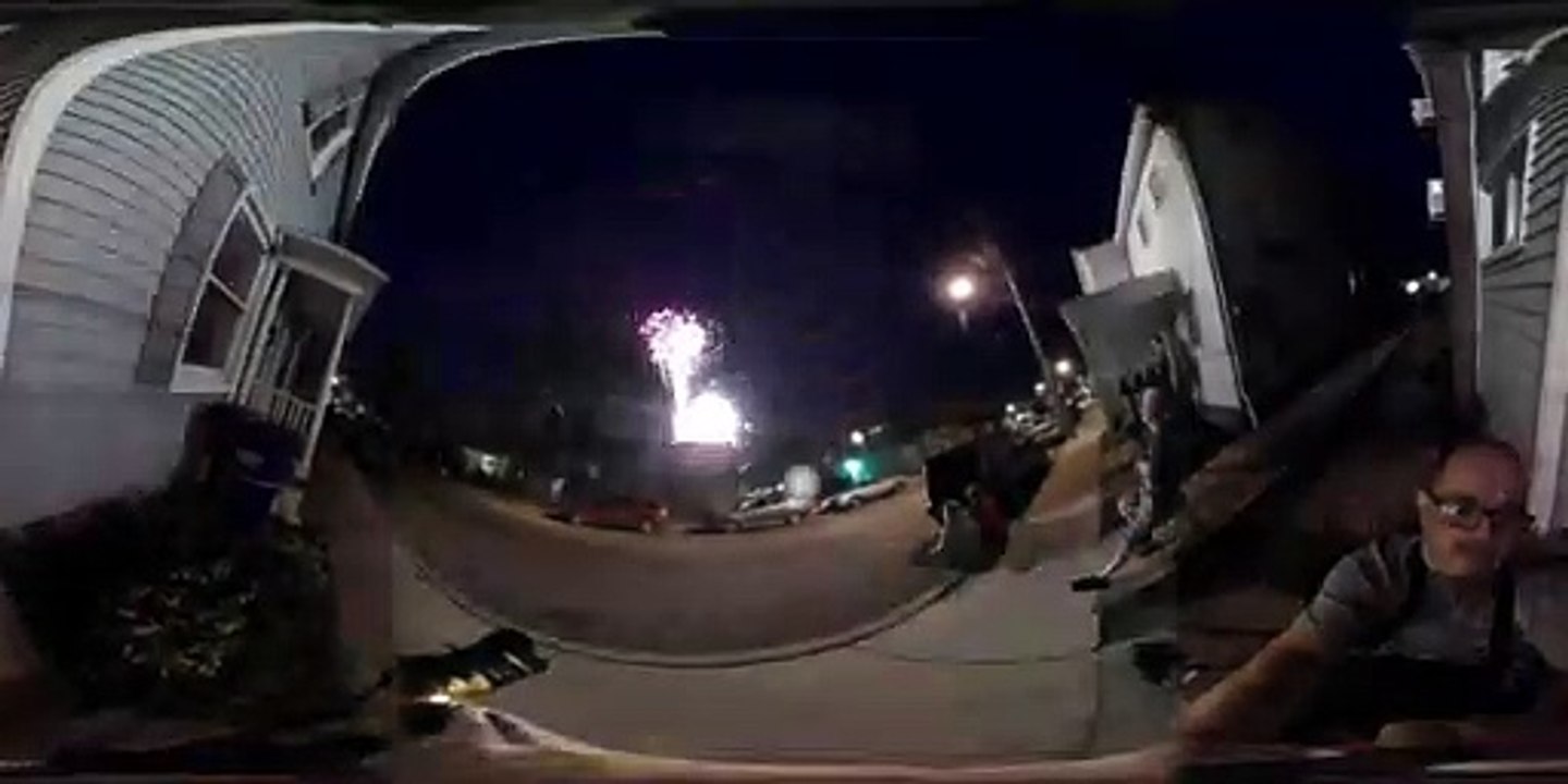 fireworks 360 degrees_injected l Virtual Reality l Special effects