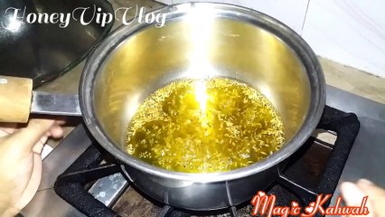 | The Magic | | Cure For Stomach | | Ache And Constipation | | In Young Children | | Hindi Urdu چھوٹے بچوں میں پیٹ میں درد اور قبض کا جادوئی علاج |