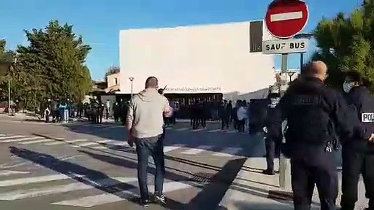 Martigues. Les lycéens dans la rue