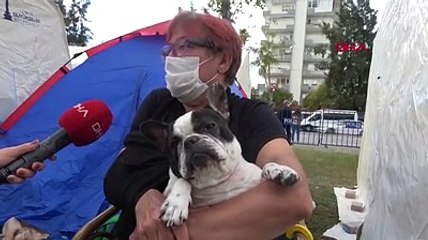 Önce yangın sonra deprem mağduru Çetik: Evimi altın kaplasalar artık evime girmem