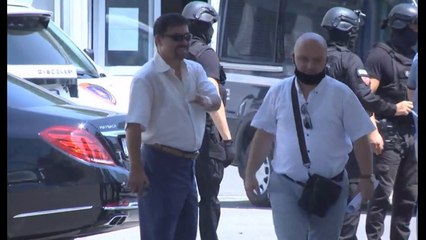 Télécharger la video: Report TV -Trafik heroine, Ylli Ndroqi shoqërohet në Policinë e Tiranës