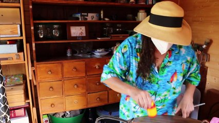 La demanda de cuidadoras a domicilio ha subido más de un 20% en España con la COVID-19