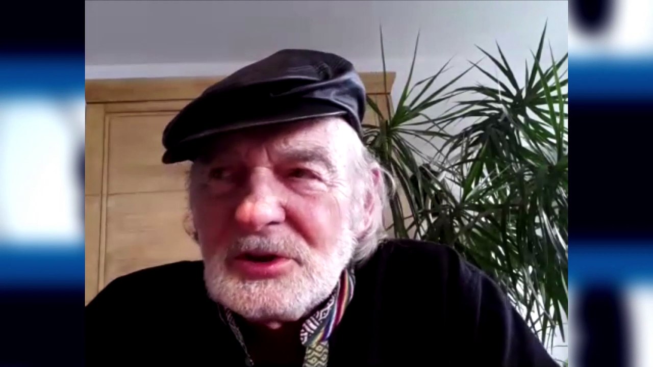 'Tatort'-Star Claus Dieter Clausnitzer redet über das Lustige Taschenbuch Crossover