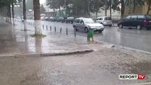 Report TV - Reshjet e shiut 'pushtojnë' dhe Kukësin, probleme të vogla në qarkullimin e makinave