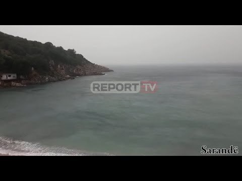 Report TV -Moti i keq prek edhe Sarandën e Lezhën, ja si paraqitet situata në këto qytete