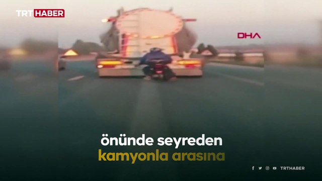 Motosiklet sürücüsünün tehlikeli yolculuğu