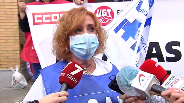 UGT, CCOO y SAE aseguran que el Hospital Virgen del Rocío está al borde del colapso y piden medidas