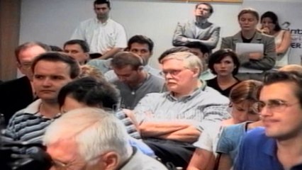 Misioni i OSBE-ODHIR prezanton punen e vezhguesve per zgjedhjet lokale - (26 Gusht 2000)