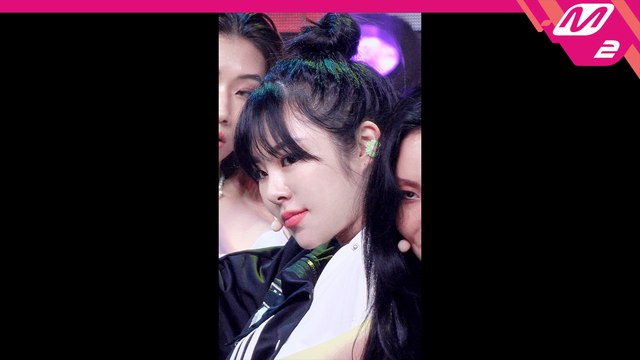 마마무 휘인 직캠 딩가딩가_201105