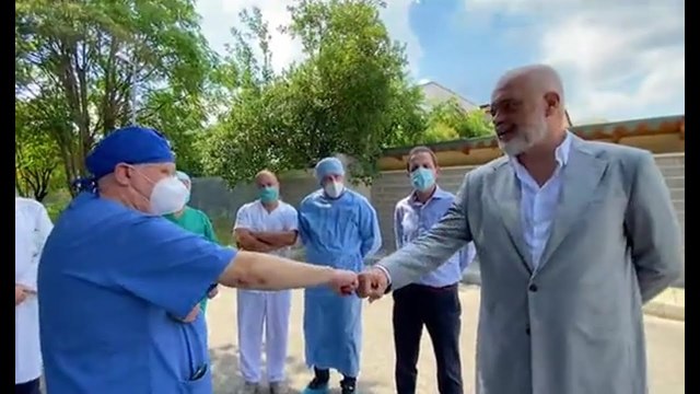 Rama takim me mjekët e Infektivit: Kemi bërë rezervim për vaksinën anti-COVID, do të rrisim pagat