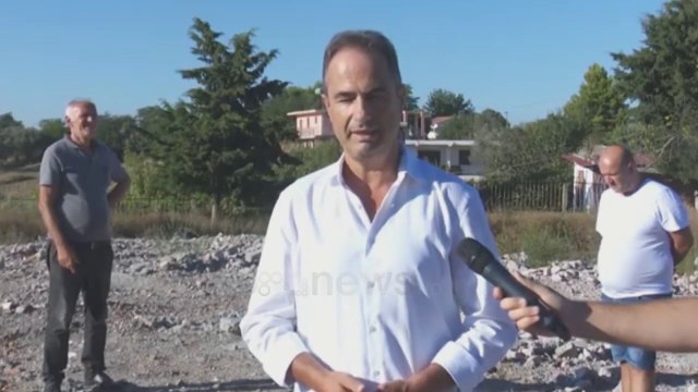 Banesa iu shemb nga tërmeti, nëna i ankohet PD-se: Askush s’ma ndërton me 5 mln lekë?