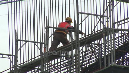 Aksident në aksin Elbasan-Librazhd: ‘Volfswagen’-i përplas këmbësorin