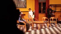Antalya Şehir Tiyatroları 'Takıntılar' oyunuyla perdelerini açtı