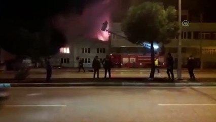 Bir kauçuk fabrikasında yangın çıktı - BALIKESİR