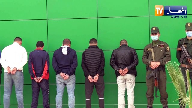 أم البواقي: توقيف 6 أشخاص وحجز سلع مهربة بقيمة 27.5 مليار سنتيم بعين مليلة