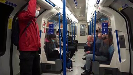 Reino Unido entra en un segundo confinamiento europeo cargado de “incertidumbre”