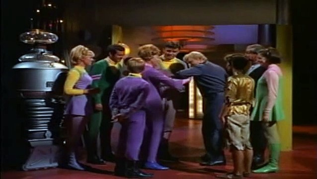 Perdidos en el Espacio -3x07- The Haunted Lighthouse (El faro encantado)