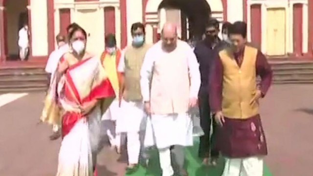Amit Shah visits Dakshineswar Kali Temple in Kolkata