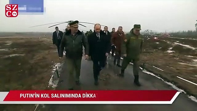 Putin'in kol salınımında dikkat çeken farklılık