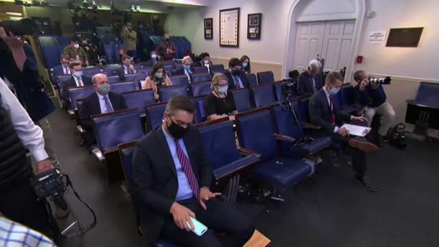 Biden se aproxima a la Casa Blanca mientras Trump continúa denunciando sin pruebas fraude electoral