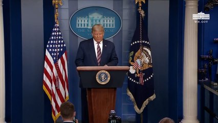 Trump insiste en que están intentando "robarle" las elecciones