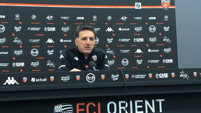Christophe Pélissier, entraîneur du FC Lorient avant la réception du FC Nantes