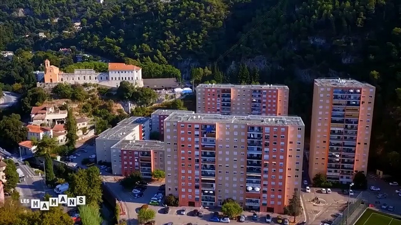 Les mamans (6ter) : évènement pour Johanna et Vincent