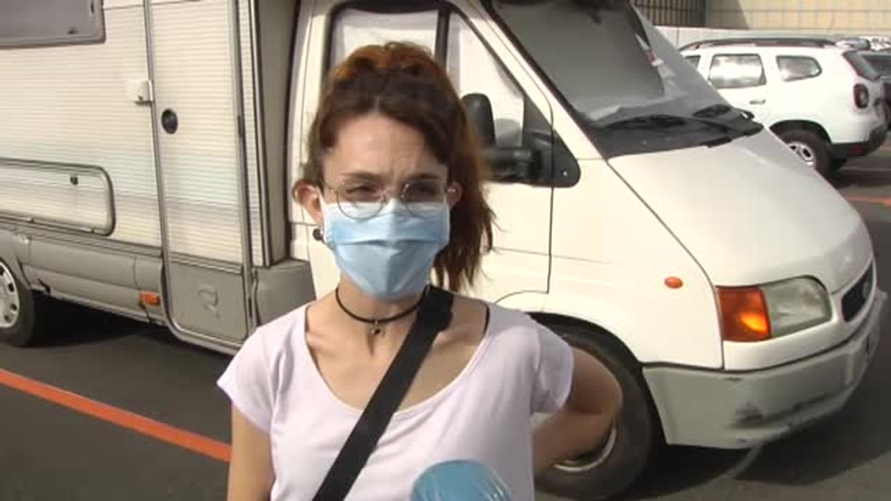 Investigado un conductor de autobús por utilizar el móvil mientras conduce