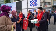 Başkan Avcı 'Lösemi'ye dikkat için turuncu maske dağıttı