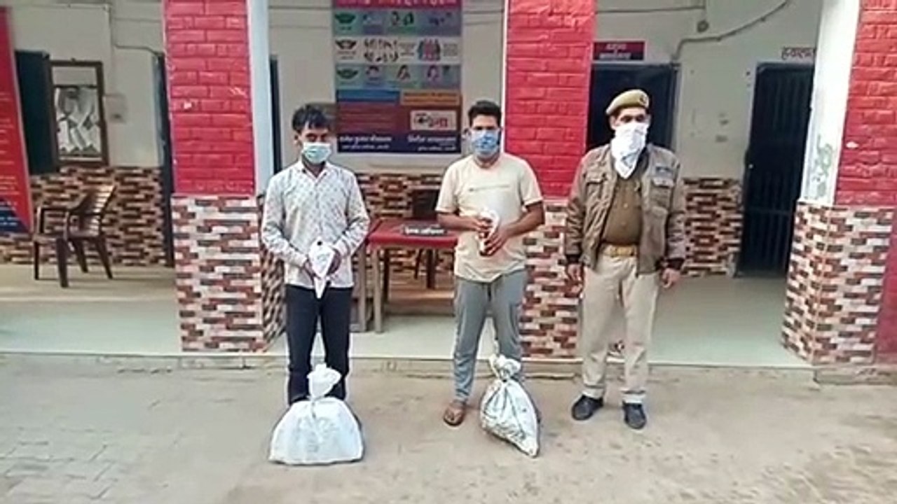 पुलिस ने दो शातिर शराब तस्कर गिरफ्तार किए, कब्जे से अवैध शराब बरामद