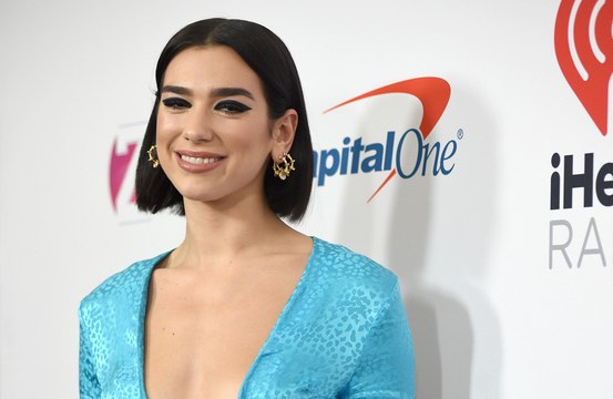‘Mulheres têm que trabalhar mais duro do que homens na indústria da música’, desabafa Dua Lipa