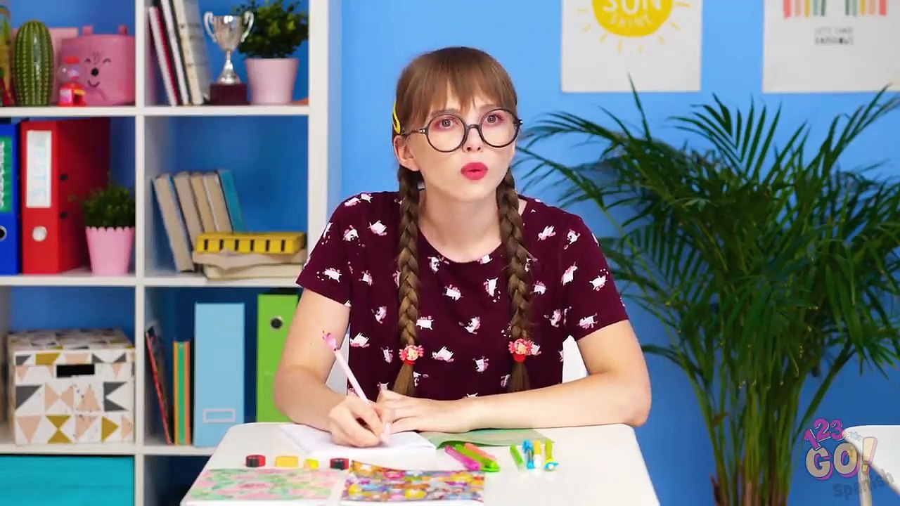 TÚ DE NIÑO VS. TÚ EN LA SECUNDARIA || Las situaciones escolares más graciosas por 123 GO!