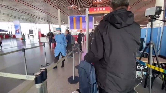 China prohíbe la entrada a ciudadanos de países gravemente afectados por el coronavirus