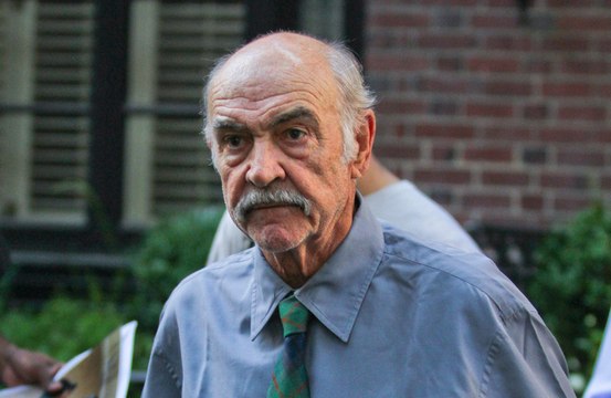 Sir Sean Connery fans want Edinburgh Airport to be renamed in his honour