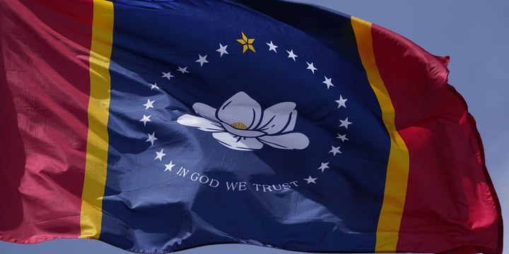 Mississippi Votes to Replace Confederate-Themed State Flag