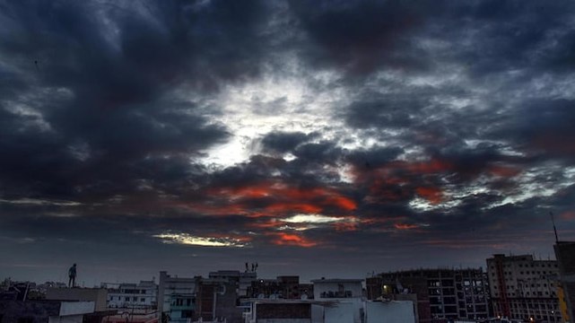 West Bengal: Rain lashes North 24 Parganas ahead of landfall of cyclone Yaas