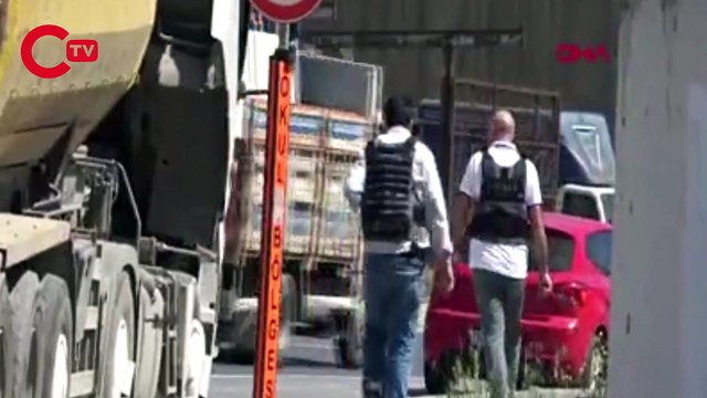 Sultangazi'de hareketli anlar... Polis merkezinin yakınında silahlı çatışma