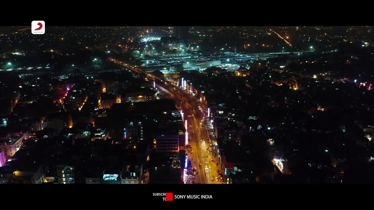Phir Chala - Official Video _ Ginny Weds Sunny _ Yami – Vikrant _ Jubin Nautiyal _ Payal D _ Kunaal(1080P_HD)