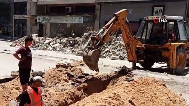 - Gazze, İsrail saldırılarının izlerini silmeye çalışıyor